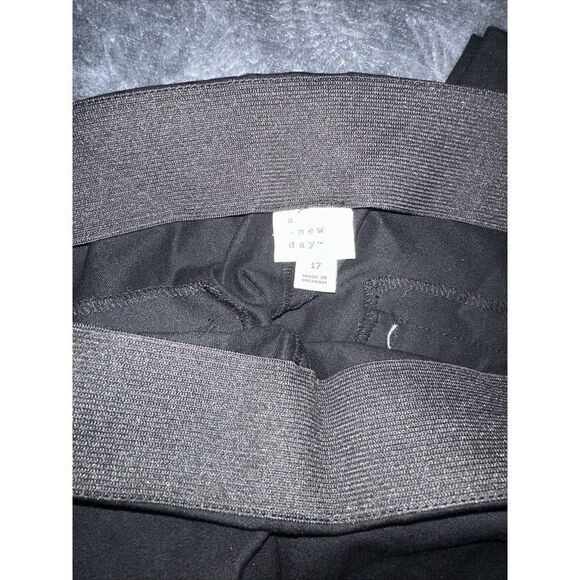 Women's High-Rise Slim Fit Ankle Pants - A New Day Black Striped Size 17. NWT. P - Picture 5 of 5